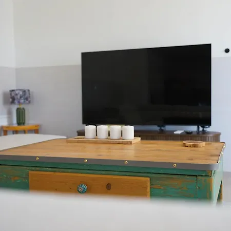 House Ad Finem Vilae Vila *