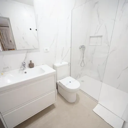 House Ad Finem Vilae Villa *