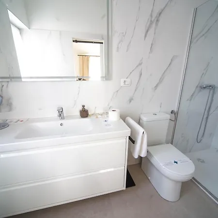 House Ad Finem Vilae Villa