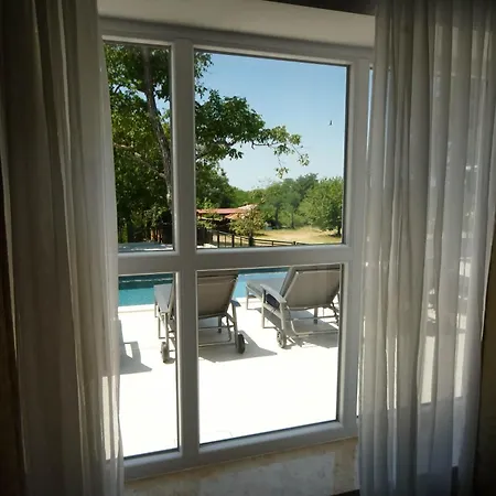 House Ad Finem Vilae