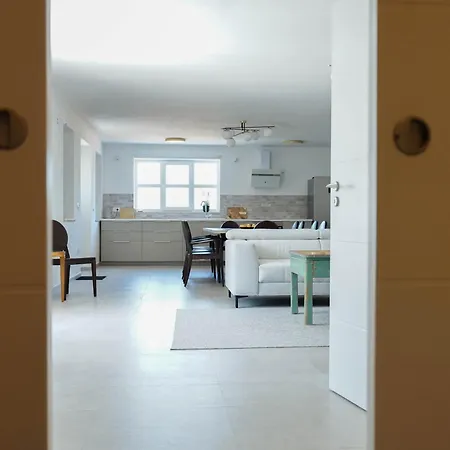 Villa House Ad Finem Vilae