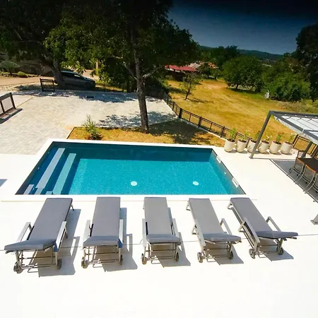 Vila House Ad Finem Vilae